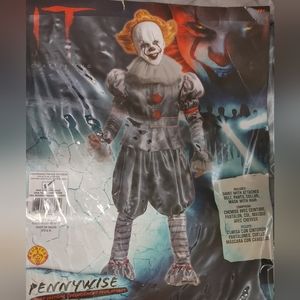 Pennywise IT Costume w/Boots
